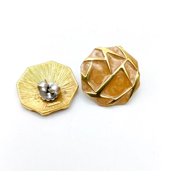 Abstract Octagonal Monet Earrings, Gold Tone Studs with Peach Swirl Enamel Geome - Picture 5 of 5